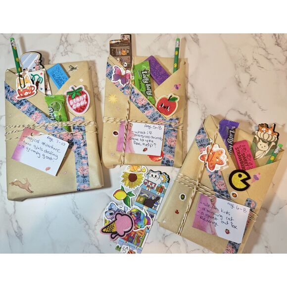 Kids' Blind Date With A Book: Mystery Story Gift Set, Stickers & Bookmark - Picture 2 of 6